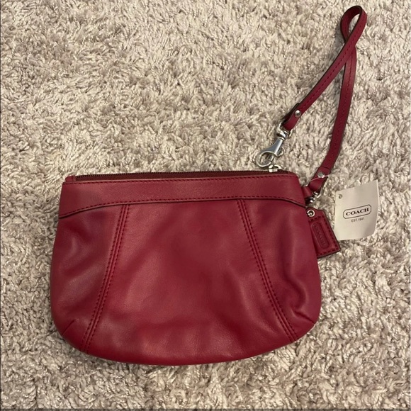 NWT Coach Wristlet - Picture 2 of 3